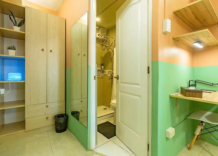Economy With Private Bath Near Lrt Santolan Pasig Holiday home Manila