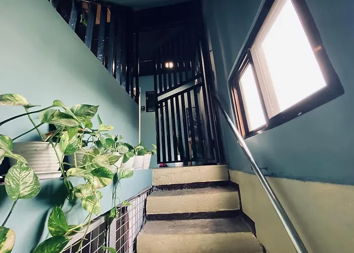 Economy With Private Bath Near Lrt Santolan Pasig *